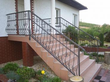Klassisches Außengeländer Balkongeländer , Treppengeländer, Balkon , Treppe , Geländer , Echte Handarbeit Pulverbeschichtet  Modell #146