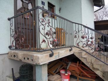 Klassisches Außengeländer Balkongeländer , Treppengeländer, Balkon , Treppe , Geländer , Echte Handarbeit Pulverbeschichtet  Modell #336-1