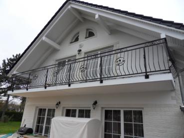 Klassisches Außengeländer Balkongeländer , Treppengeländer, Balkon , Treppe , Geländer , Echte Handarbeit Pulverbeschichtet  Modell #340