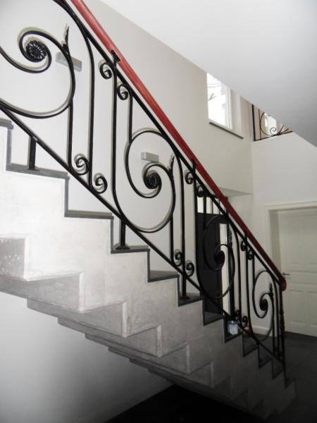 Treppengeländer Innentreppen Geländer Handlauf Echen Holz Metall Eisen Handgefertiges Treppengeländer Maßanfertigung #173Geländer