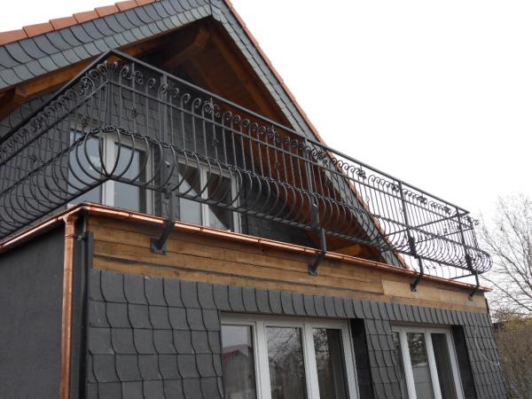 Klassisches Außengeländer Balkongeländer , Treppengeländer, Balkon , Treppe , Geländer , Echte Handarbeit Pulverbeschichtet  Modell #347
