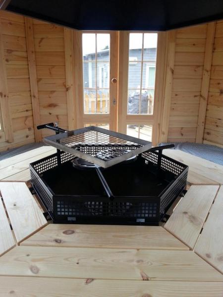 Weiße Grillkota Grillhaus Grillhütte Grillhaus Winter Garten Laube 9.2 m² Kota